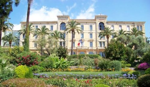 hotel de région L’âge d’or d’Ajaccio quartier des etrangers